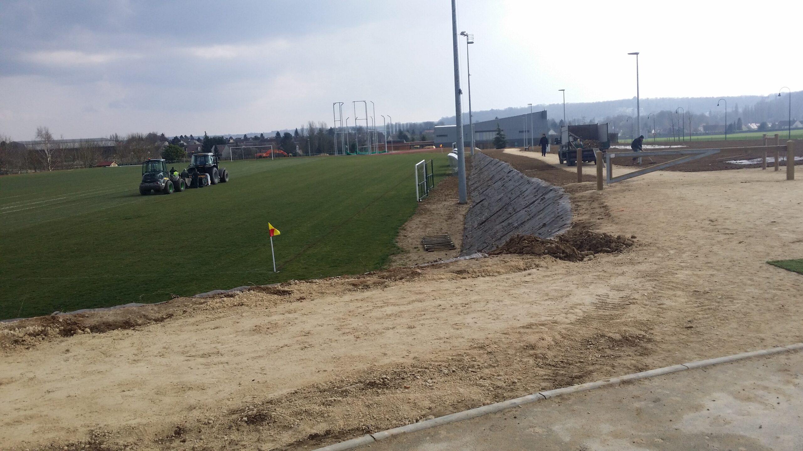 AXE TP - Réalisation D'une Plaine Des Sports Achaumont En Chaumont En Vexin Pour La Communauté De Commune Du Vexin Thelle - travaux publics